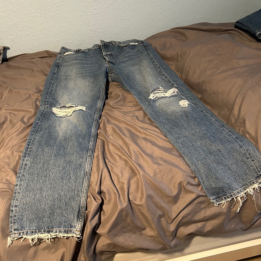 Ripped jeans